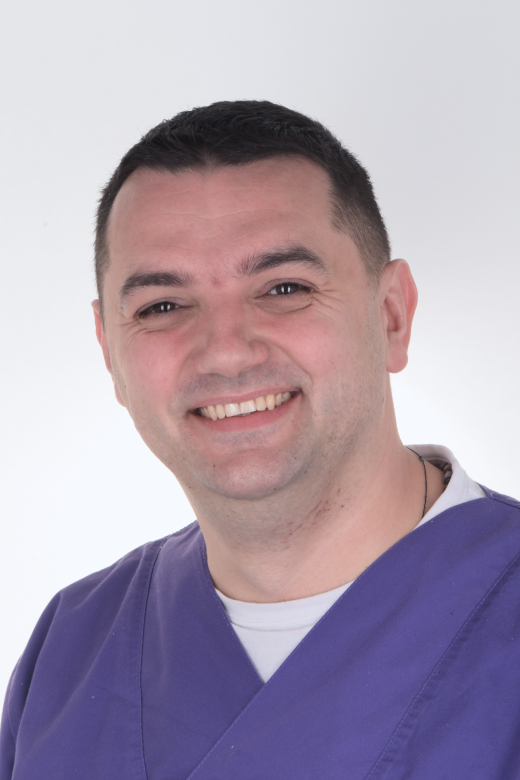 dr. Miroslav piljagić - specijalist oralne kirurgije